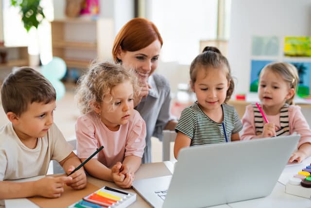 How Technology is Personalizing Learning for Preschoolers: A Teacher’s Guide